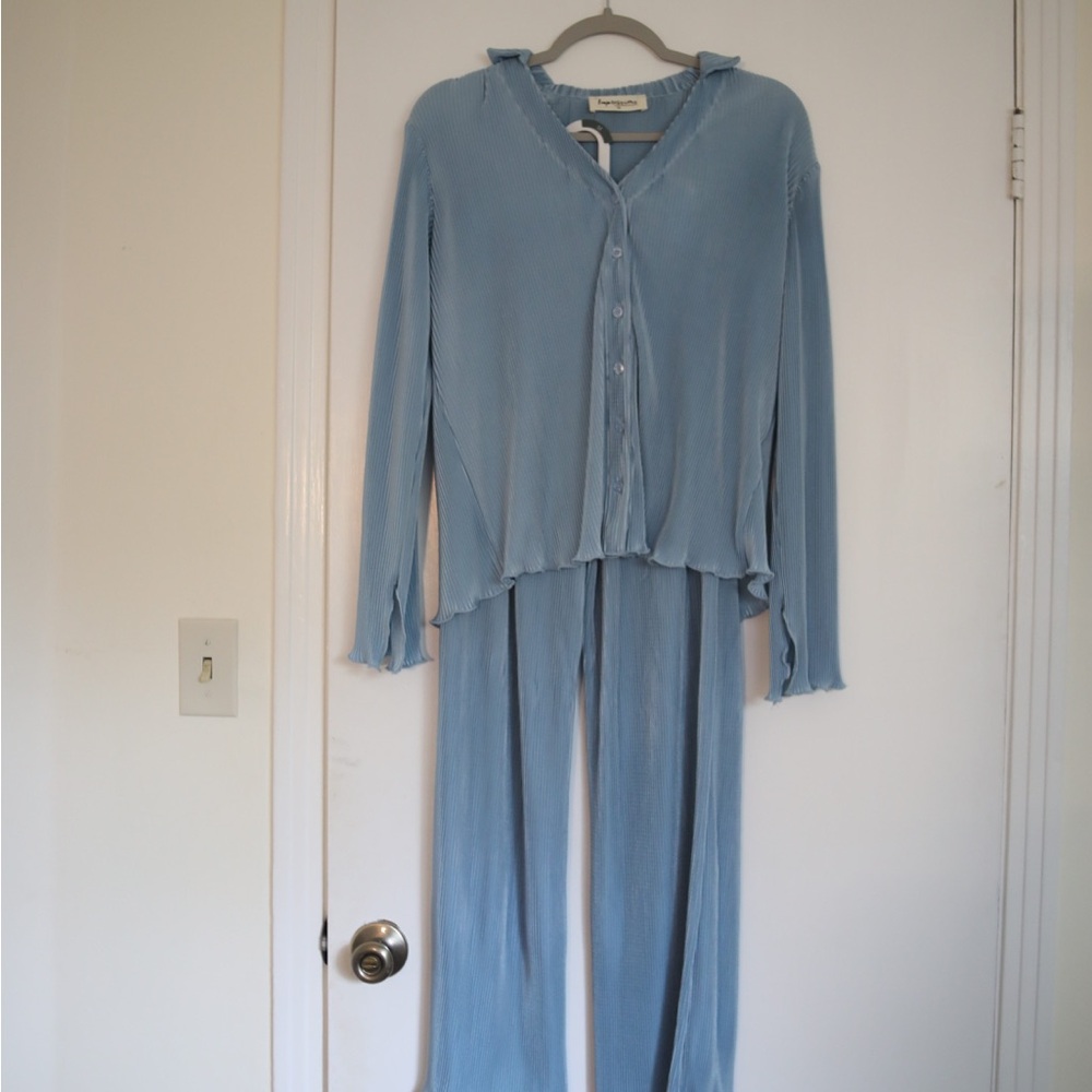 Impressions Boutique Blue Plisse Set